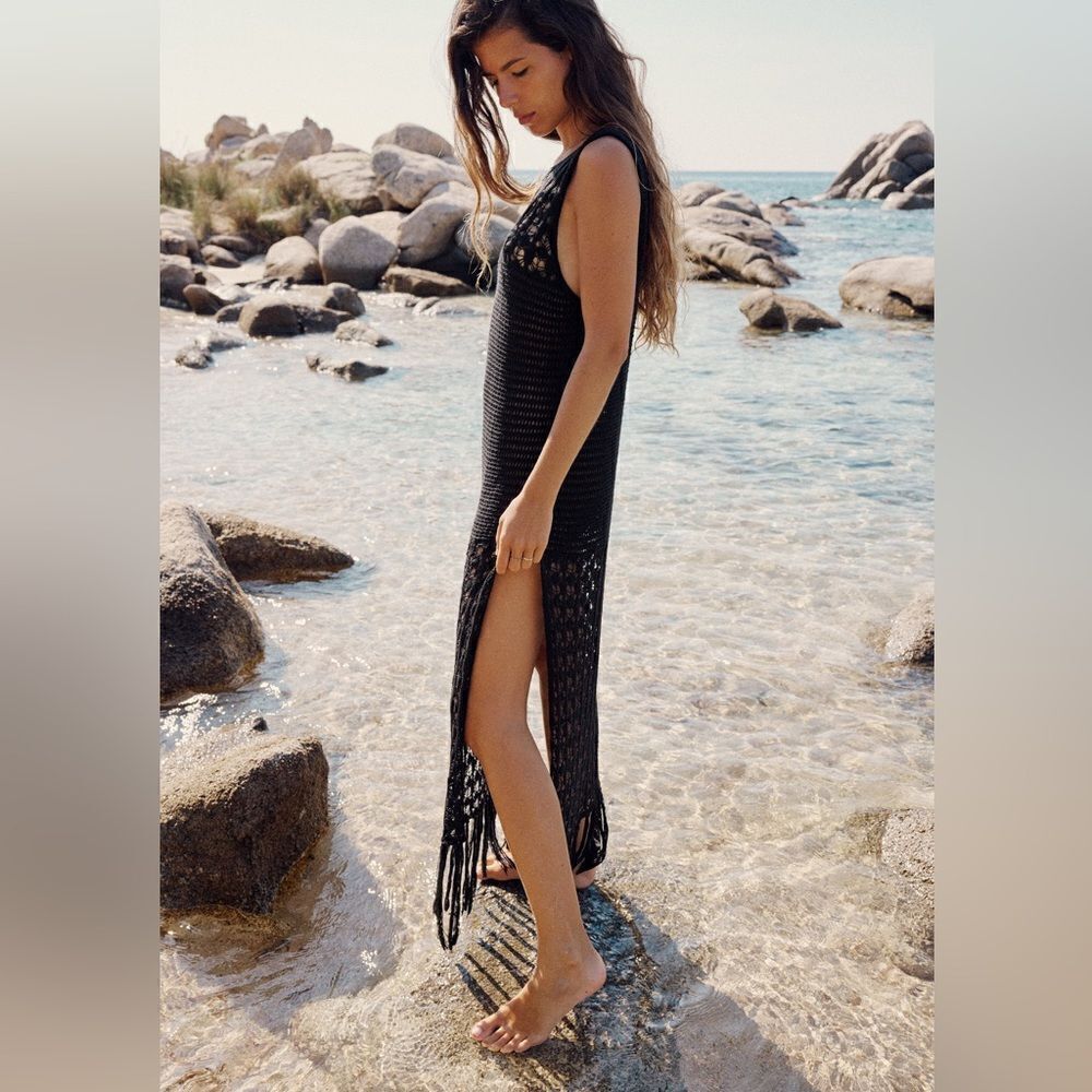 ZARA FRINGED CROCHETED DRESS OPEN BACK NWT M - Picture 10 of 11